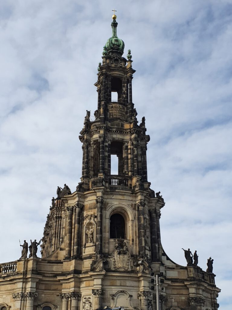 Katholische Hofkirche in Dresden